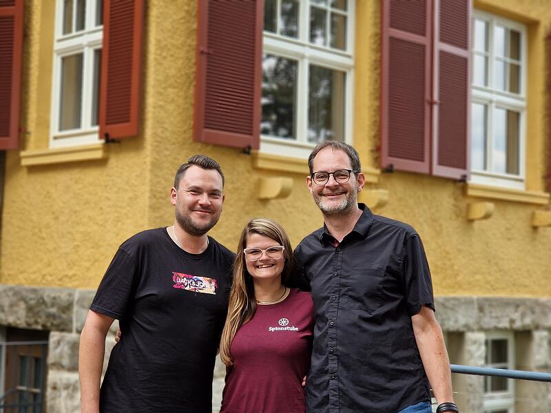 Thomas Pillat, Tatjana Neidhart und Matthias Thurn (v.l.) erz&auml;hlen im Podcast von ihrem besonderen Lokal und davon, wie Inklusion auch in der Gastronomie gelingen kann!