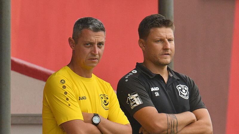 Die Schernecker Trainer Jörg Opel (links) und Sebastian Hammerschmidt (rechts) können zufrieden mit dem Saisonstart sein. Die Schernecker Trainer Jörg Opel (links) und Sebastian Hammerschmidt (rechts) können zufrieden mit dem Saisonstart sein.