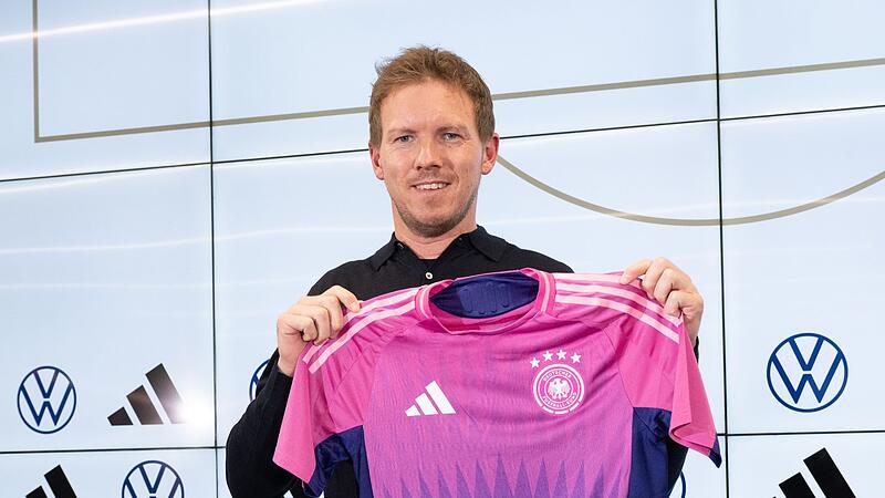 Fußball-Nationalmannschaft Fußball-Nationalmannschaft