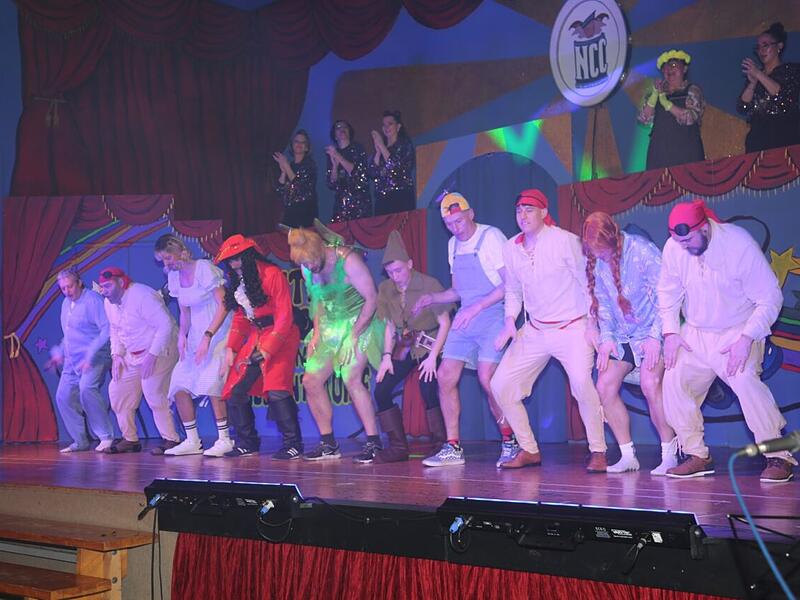 F&uuml;nf Stunden buntes Treiben, bei dem Altbekannte ebenso f&uuml;r Unterhaltung sorgten wie neue Acts, gab es beim NCC in N&uuml;dlingen.