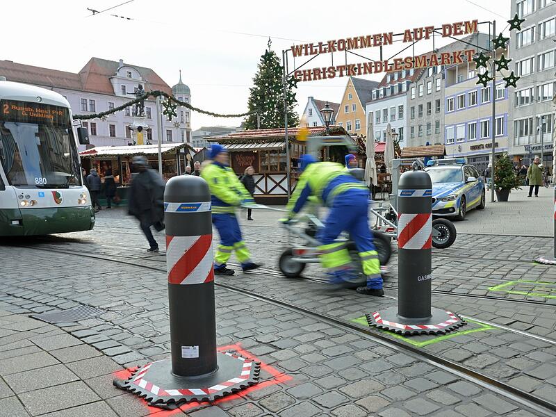 Poller am Augsburger Christkindlmarkt Poller am Augsburger Christkindlmarkt