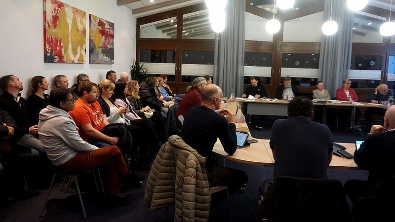 Gro&szlig;es &ouml;ffentliches Interesse herrschte in der Sitzung des He&szlig;dorfes Gemeinderates beim Thema Auslagerung des Kindergartens in Container.