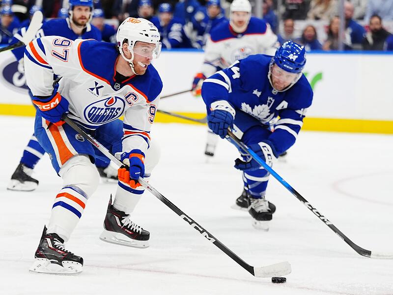 Toronto Maple Leafs - Edmonton Oilers Toronto Maple Leafs - Edmonton Oilers