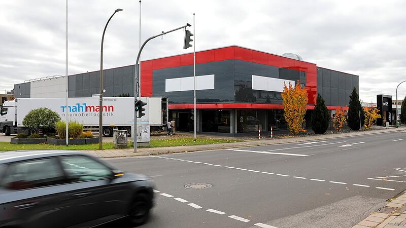 Neuer Pop-up-Store in Hallstadt: Premium Möbel Outlet eröffnet am 7. November 2025.