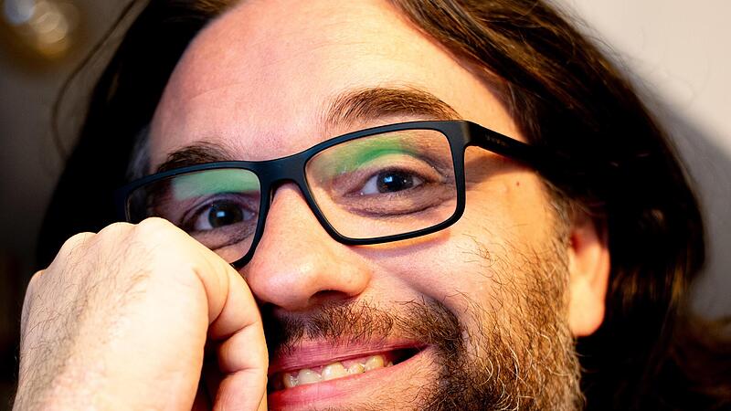 Der Bamberger Kabarettist und Autor Florian Herrnleben macht den Konversions-Kassensturz.