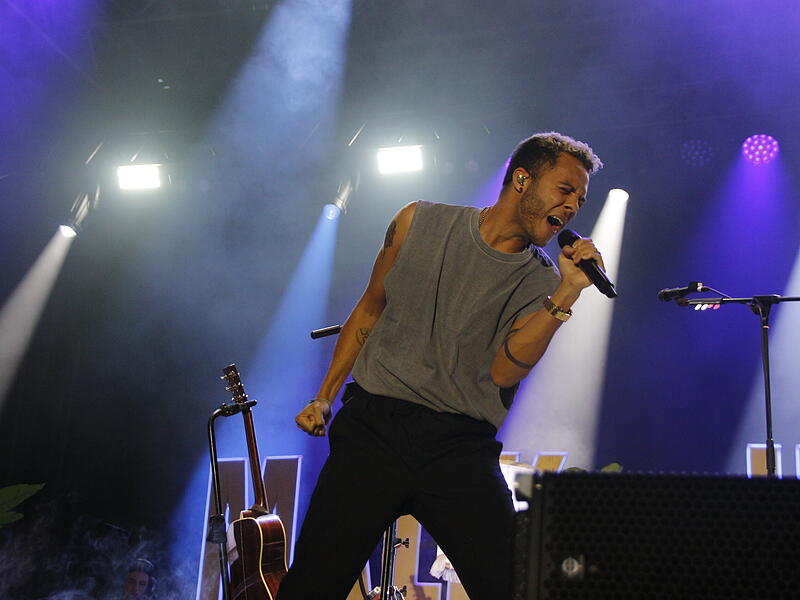 Ab 21 Uhr gab der K&uuml;nstler Malik Harris ein Konzert.