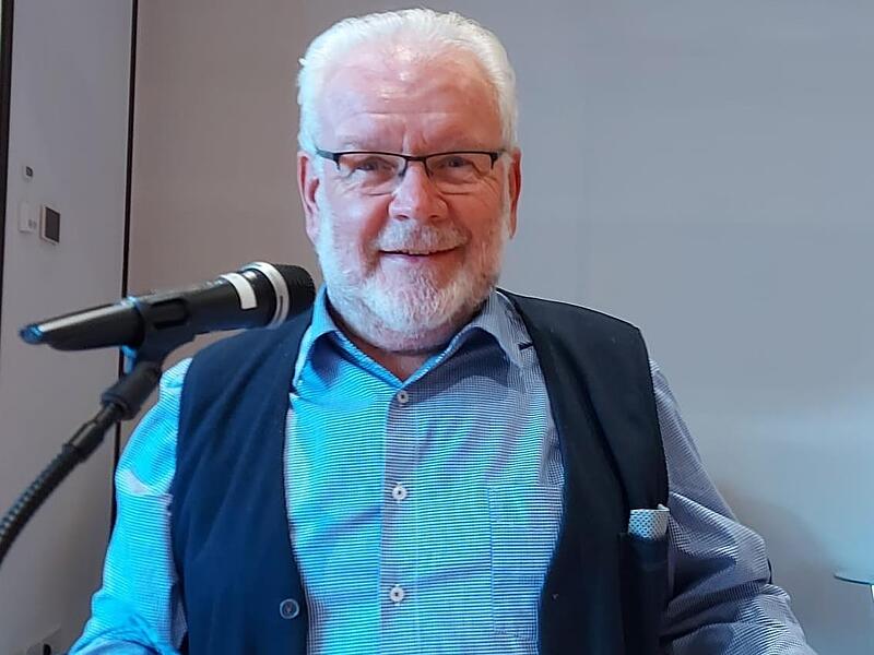 Autor Johannes Schleicher wird in der Buchhandlung Collibri lesen. CPH Autor Johannes Schleicher wird in der Buchhandlung Collibri lesen. CPH