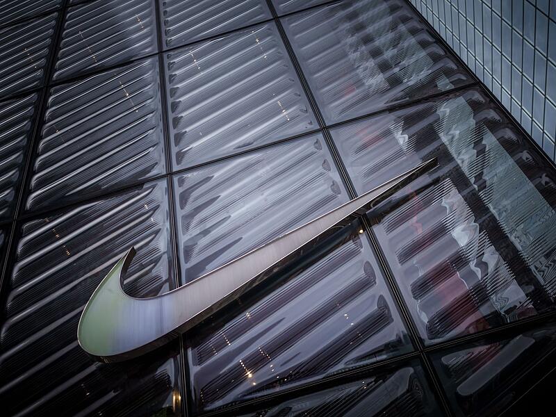 Logo von Nike