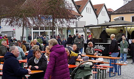 Kronach lud zum sonnt&auml;glichen Einkaufsbummel