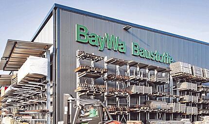 Ein Baustoffmarkt der Baywa: Der Agrarkonzern hat sich übernommen und ist massiv überschuldet. Ein Baustoffmarkt der Baywa: Der Agrarkonzern hat sich übernommen und ist massiv überschuldet.