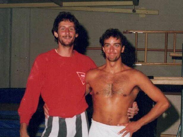 Rolf Beyersdorf war schon immer sportlich (hier mit Freund Wolfi Hager w&auml;hrend des Sportstudiums an der Uni W&uuml;rzburg).