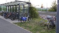 Einer der Fahrradständer am Bahnhof in Eggolsheim. Von hier wurden die letzte Zeit mehrere Fahrräder gestohlen.Forchheim & Fränkische Schweiz Einer der Fahrradständer am Bahnhof in Eggolsheim. Von hier wurden die letzte Zeit mehrere Fahrräder gestohlen.