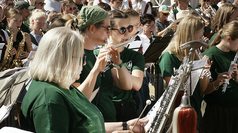 Zwei Tage begeisternde Blasmusik beim Woodwindow-Festival in Waldfenster