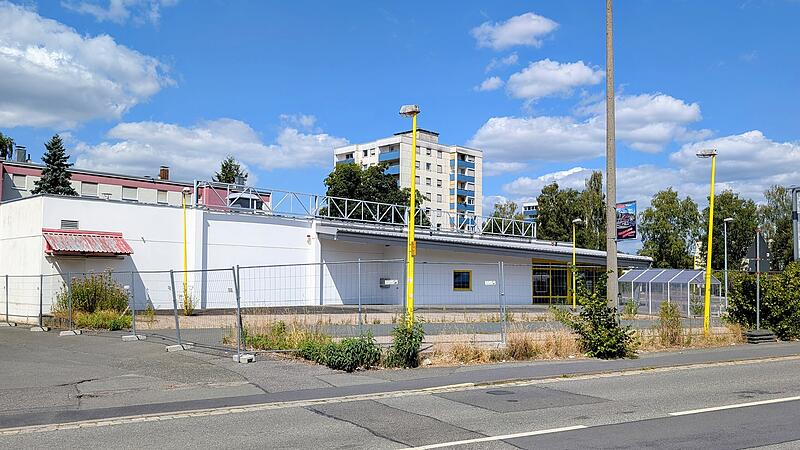 Seit 2024 geschlossen: Der Rewe-Markt im Moosgebiet Seit 2024 geschlossen: Der Rewe-Markt im Moosgebiet