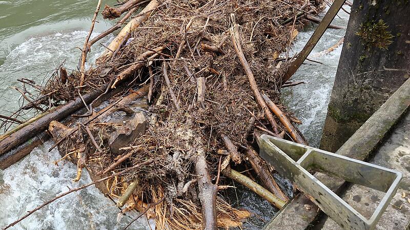 Wehr KronachHochwasser-Eins&auml;tze im Kreis Kronach
