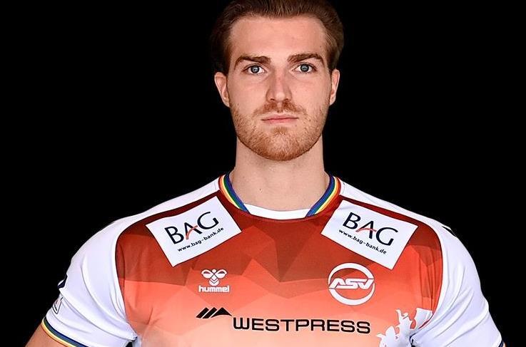 Der Forchheimer Stefan Bauer empfängt am Samstag mit dem ASV Hamm-Westfalen seinen Ex-Klub HC Erlangen in der Bundesliga.Forchheim & Fränkische Schweiz Der Forchheimer Stefan Bauer empfängt am Samstag mit dem ASV Hamm-Westfalen seinen Ex-Klub HC Erlangen in der Bundesliga.Forchheim & Fränkische Schweiz