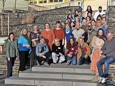 Rund 50 Ehemalige trafen sich in Teuschnitz.