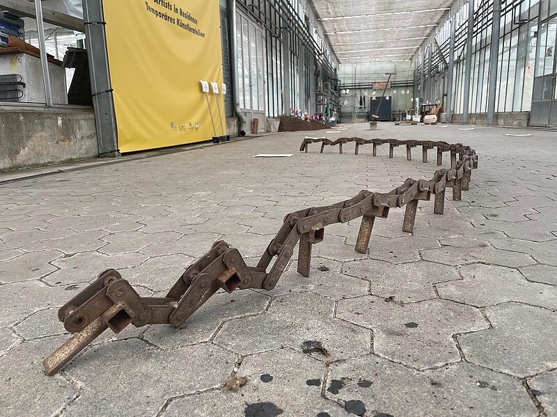 Aus dem Material im Treibhaus entstand Kunst.Führung und Offenes Atelier Aus dem Material im Treibhaus entstand Kunst.