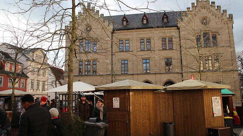 Auf dem Albertsplatz in Coburg gibt es im November sowie Ende Dezember/Anfang Januar wieder ein Winterfest.