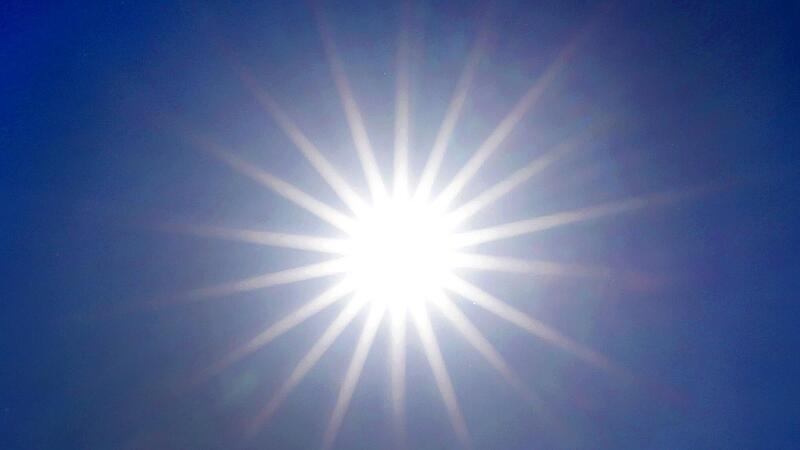 Wehe, wenn die Sonne herunterbrennt! Wehe, wenn die Sonne herunterbrennt!