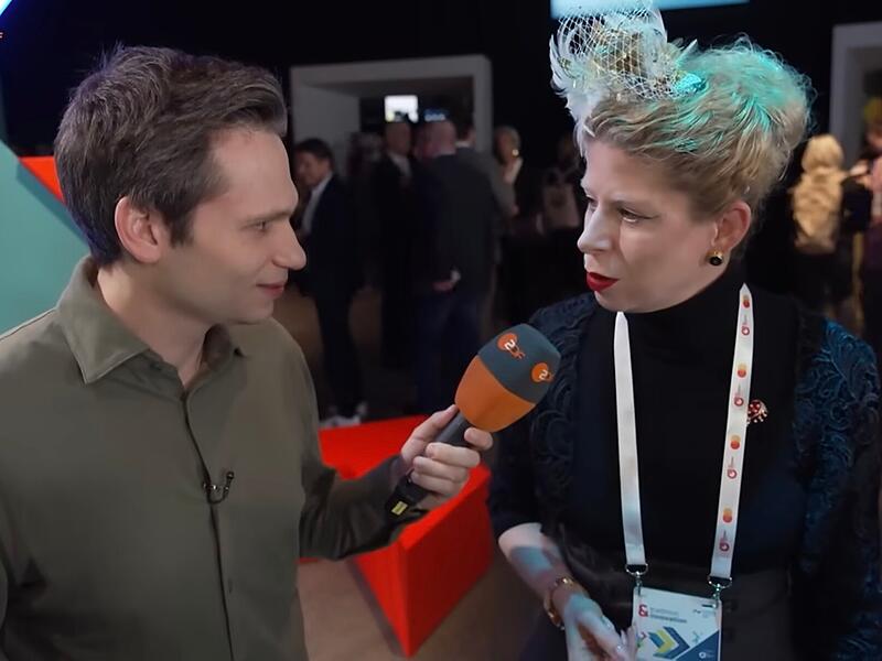 Lady Gaga? Nein, eine Unternehmerin aus Strullendorf. Christina B&ouml;hm landete am vergangenen Freitag (17.04) in der heute-show.