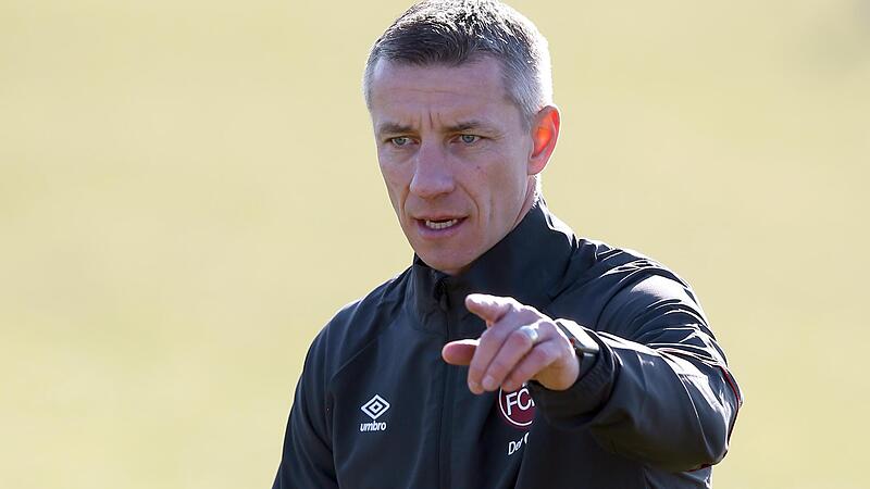 Marek Mintal, Ex-Stürmer des 1. FC Nürnberg und jetziger Trainer der SpVgg Bayreuth, schnürt regelmäßig die Fußballschuhe für die Traditionself des Clubs. Marek Mintal, Ex-Stürmer des 1. FC Nürnberg und jetziger Trainer der SpVgg Bayreuth, schnürt regelmäßig die Fußballschuhe für die Traditionself des Clubs.