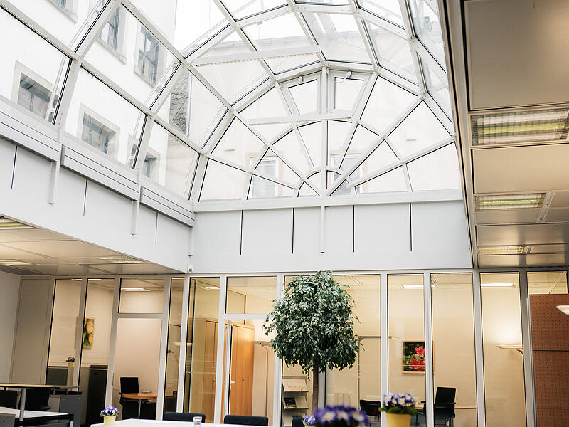 In den R&auml;umlichkeiten der ehemaligen Commerzbank-Filiale m&ouml;chte die Stadt Bad Kissingen gerne gemeinsam mit &ouml;rtlichen Playern eine Markthalle realisieren.