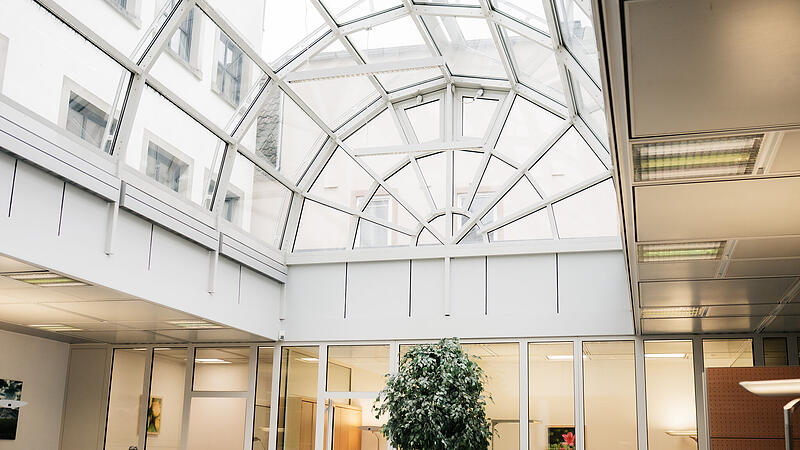 In den R&auml;umlichkeiten der ehemaligen Commerzbank-Filiale m&ouml;chte die Stadt Bad Kissingen gerne gemeinsam mit &ouml;rtlichen Playern eine Markthalle realisieren.