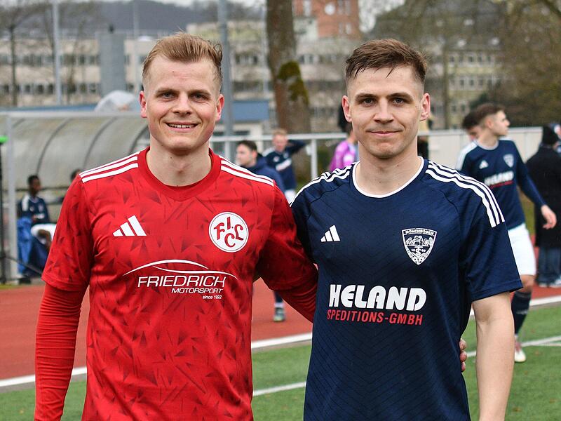 Die Br&uuml;der Leon (links, im Trikot des FC Lichtemfels) und Tim Holzheid (TSV M&ouml;nchr&ouml;den) laufen in der neuen Saison f&uuml;r die DJK Don Bosco Bamberg auf.