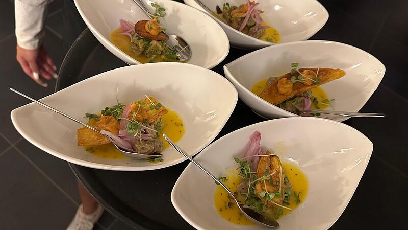 Zum Probieren: Tuna Cevice mit Kochbananen