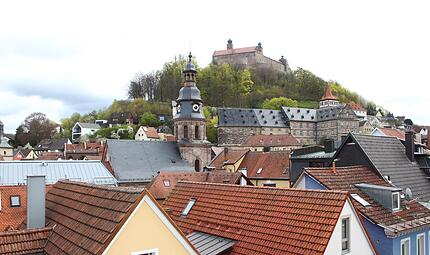 Blick von einer Wohnung über die Dächer der Altstadt. Blick von einer Wohnung über die Dächer der Altstadt.