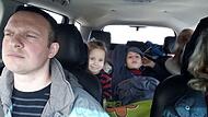 Roman Konovalov ist mit seiner Frau Marina und den drei Kindern im Auto aus der umkämpften ukrainischen Stadt Mariupol geflüchtet.