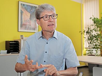 Harald Bogensperger leitet die städtische Wirtschaftsschule Bamberg