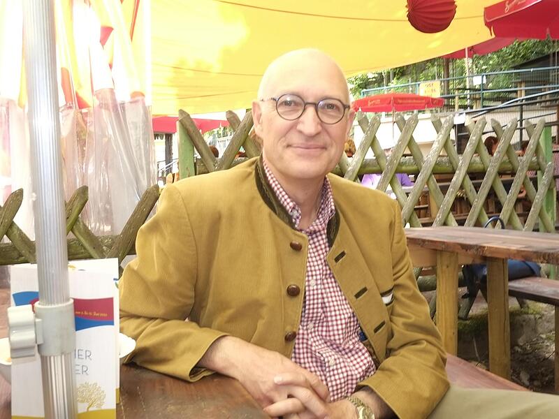 &bdquo;Als Veranstalter wissen wir, was wir allen Beteiligten hier zumuten&ldquo;, merkt der f&uuml;r das beliebte Volksfest zust&auml;ndige Wirtschaftsreferent der Stadt, Konrad Beugel, selbstkritisch an.