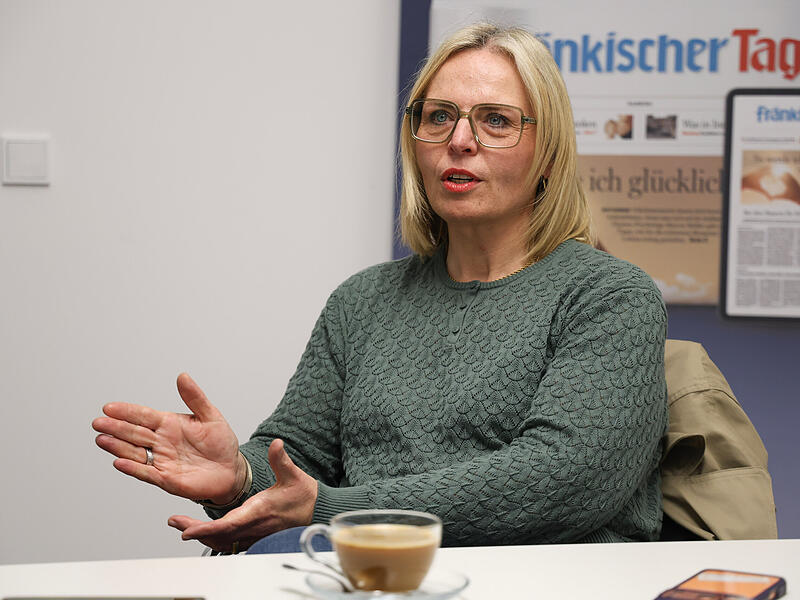 Neue OB Martina HebendanzForchheim & Fränkische Schweiz Martina Hebendanz wird ab 1. Mai neue Forchheimer Oberbürgermeisterin. Im großen Exklusiv-Interview spricht die CSU-Politikerin über den Wahlkampf, ihre Visionen für die Stadt und wie sie Bürger, Parteien und Verwaltung zusammenbringen will.