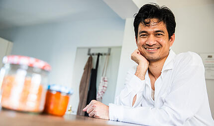 Ragil Mahardika aus Strullendorf macht bei der TV-Show „Das Perfekte Dinner“ mit Ragil Mahardika aus Strullendorf macht bei der TV-Show „Das Perfekte Dinner“ mit