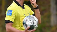 Nach dem Fu&szlig;ball-Kreisklassenspiel zwischen Schlaifhausen und Weilersbach soll ein Zuschauer der G&auml;ste dem Schiedsrichter gedroht haben. Jetzt ermittelt die Polizei.Forchheim & Fr&auml;nkische Schweiz