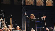 Dirigentin Ljubka zu Guttenberg bringt La Traviata in die Dr.-Stammberger-Halle.
