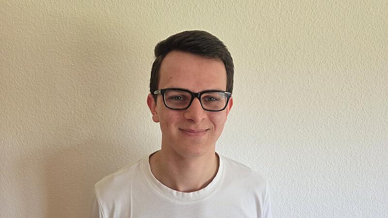 Hannes Pörtner Hannes Pörtner hat sein Abitur mit der Traumnote 0,98 gemacht.