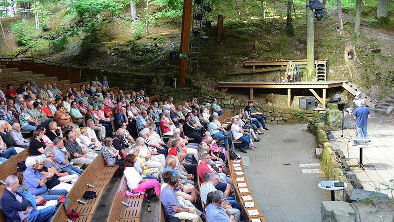 Über 200 Besucher konnten die „Freunde der Plassenburg“ auf der Trebgaster Naturbühne begrüßen.