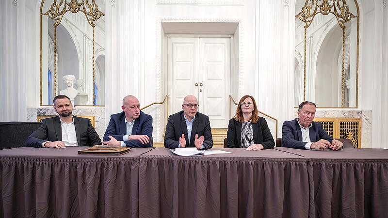 Die neue Gesch&auml;ftsf&uuml;hrung der Staatsbad GmbH: Kurdirektor Sebastian Dresbach (links) und kaufm&auml;nnischer Gesch&auml;ftsf&uuml;hrer Daniel Bahn. Ab 2026 wird die Stadt alleinige Gesellschafterin der Staatsbad GmbH, der Freistaat gibt seine Anteile ab. Ren&eacute; Ruprecht