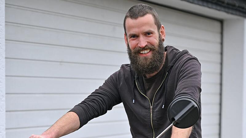 Weihnachtsbaumkugeln aus Simson-Blinkern Weihnachtsbaumkugeln aus Simson-Blinkern