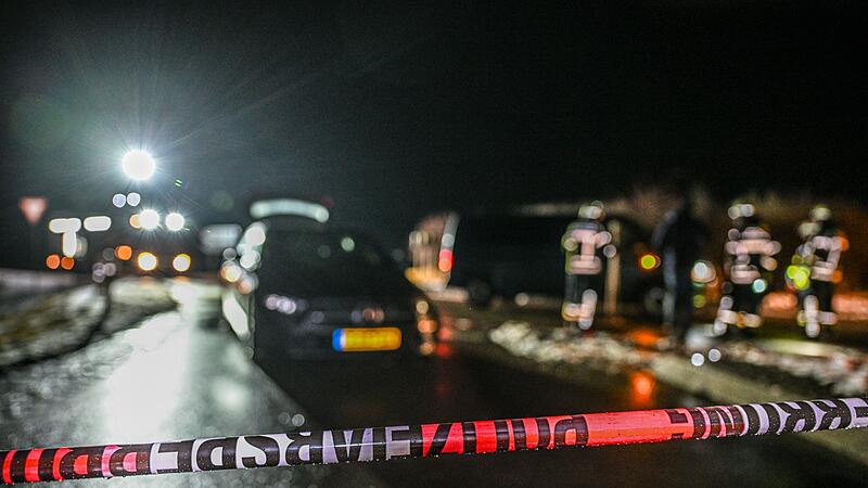 Schüsse auf SEK bei Verfolgungsjagd - mehrere Verletzte Schüsse auf SEK bei Verfolgungsjagd - mehrere Verletzte