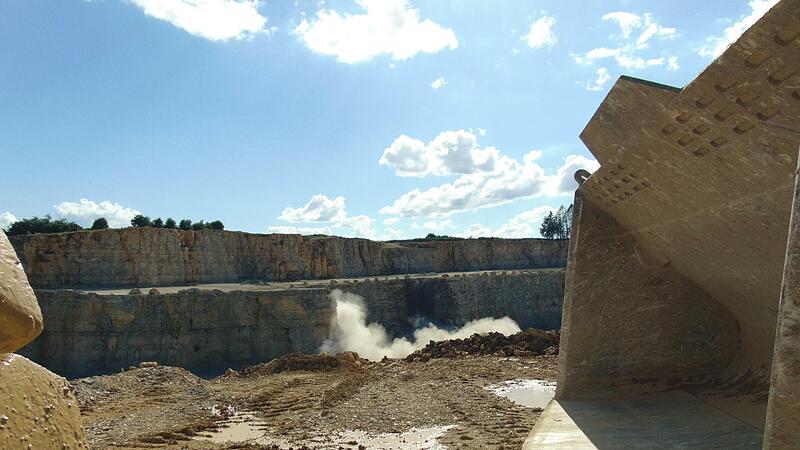 Mit welchem Material darf der Steinbruch B&auml;rnreuther-Deuerlein inn Gr&auml;fenberg  verf&uuml;llt werden?Forchheim & Fr&auml;nkische Schweiz
