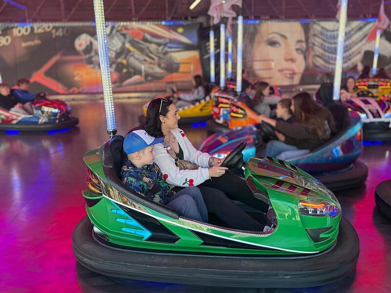 Der Autoscooter geh&ouml;rt als Klassiker zu den beliebtesten Fahrgesch&auml;ften.