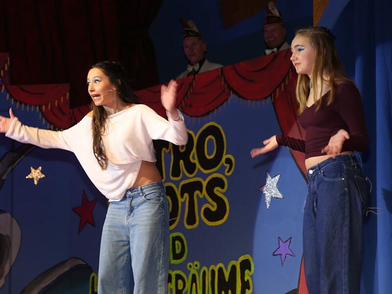 F&uuml;nf Stunden buntes Treiben, bei dem Altbekannte ebenso f&uuml;r Unterhaltung sorgten wie neue Acts, gab es beim NCC in N&uuml;dlingen.