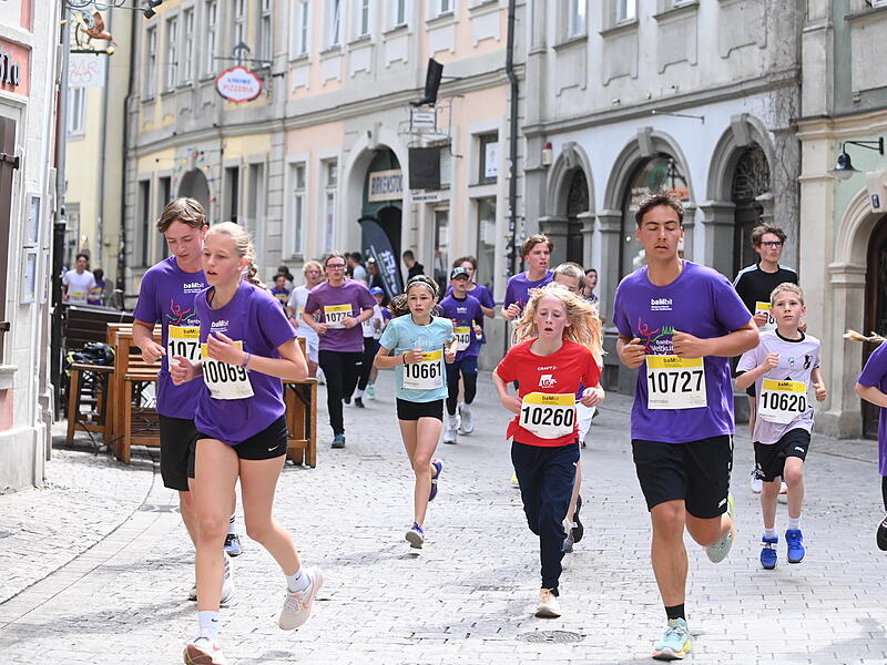 Weltkulturerbelauf 2025:  4,1 Kilometer mussten die Jugendlichen beim Bambit-Sch&uuml;lerlauf zur&uuml;cklegen.