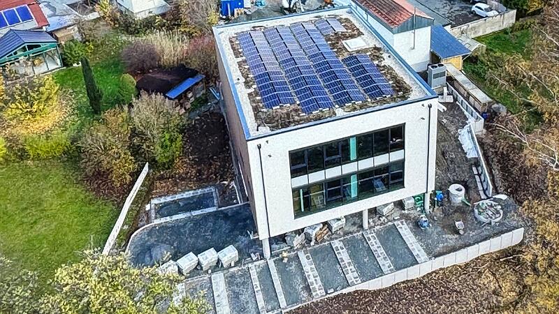 Das neue Bildungs- und Begegnungszentrum des BRK-Kreisverbandes Kulmbach  in Statsteinach lädt zum Tag des offenen Tür ein.