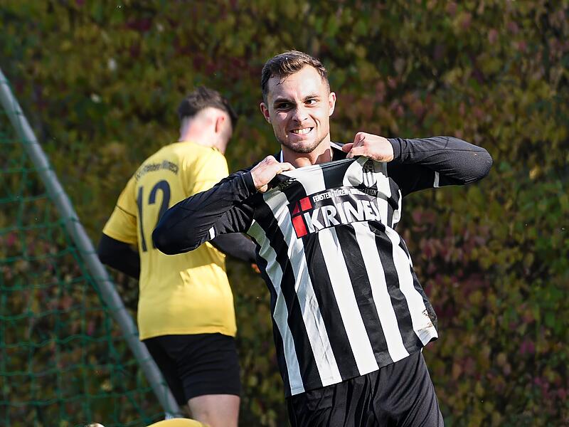 Der Sander Lorenz Schäder zeigt sich frustriert nach einer vergebenen Chance.