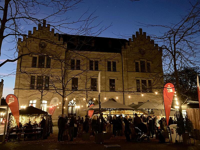 Auf dem Albertsplatz in Coburg findet auch in diesem Jahr wieder ein Winterfest statt.